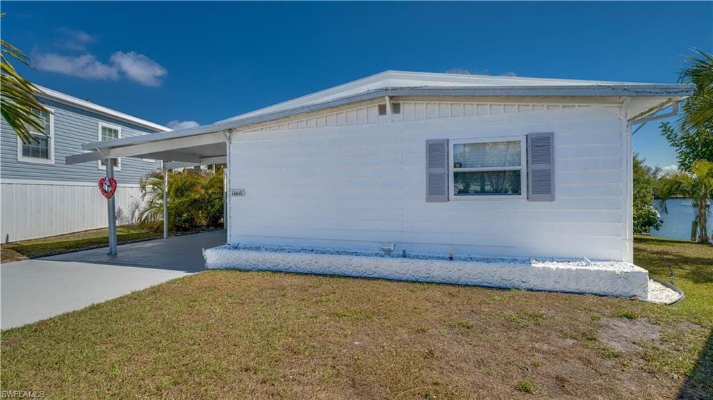14641 Paul Revere LOOP, NORTH FORT MYERS FL 33917-23