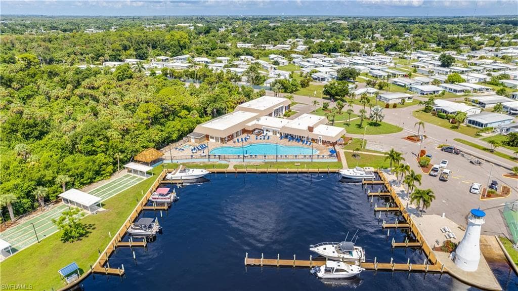 14641 Paul Revere LOOP, NORTH FORT MYERS FL 33917-29