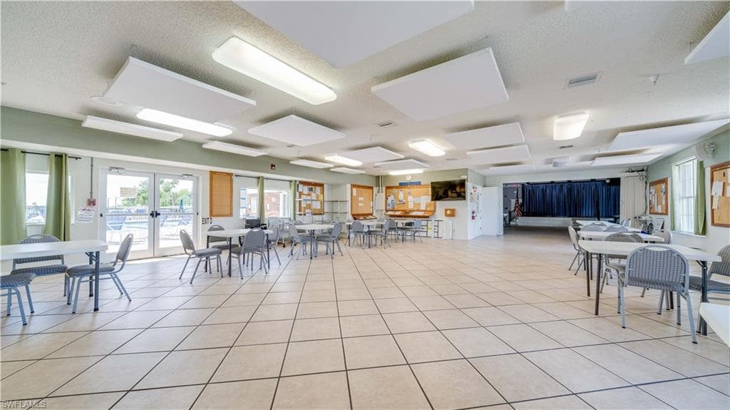 14641 Paul Revere LOOP, NORTH FORT MYERS FL 33917-39