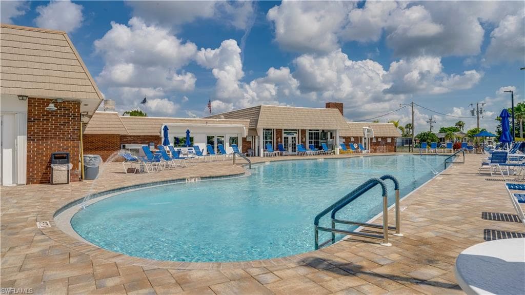 14641 Paul Revere LOOP, NORTH FORT MYERS FL 33917-34