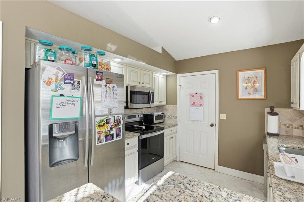 12614 Hunters Ridge DR-5