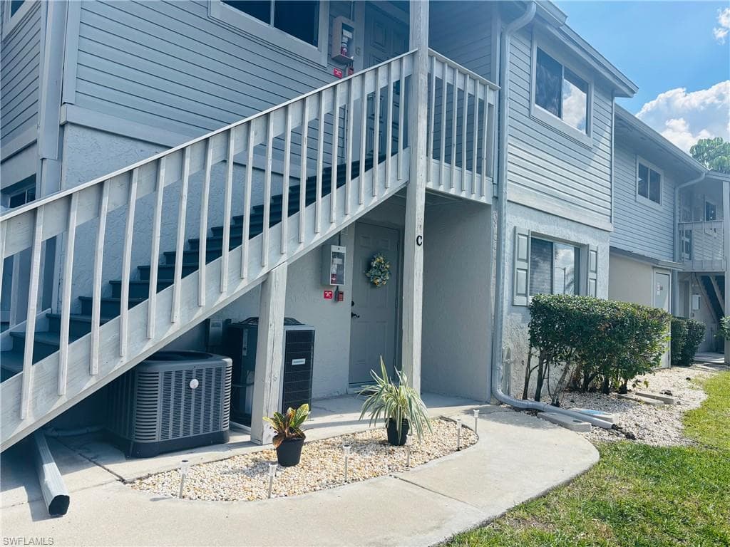 5755 Foxlake DR # C, NORTH FORT MYERS FL 33917-2