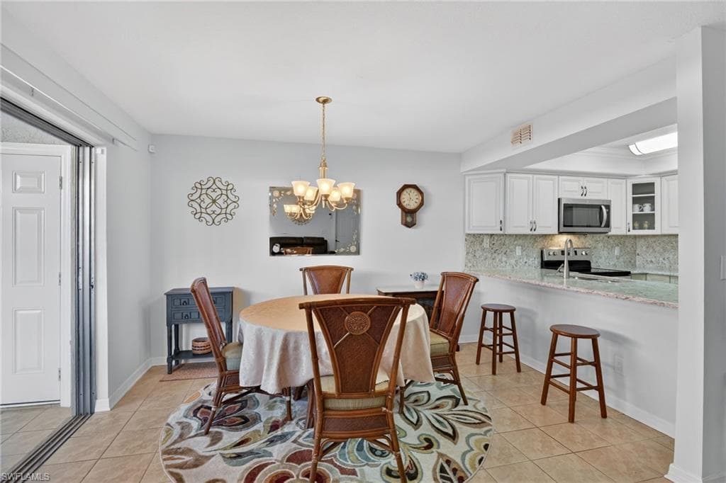 5755 Foxlake DR # C, NORTH FORT MYERS FL 33917-9