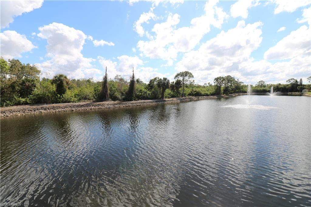 5755 Foxlake DR # C, NORTH FORT MYERS FL 33917-44