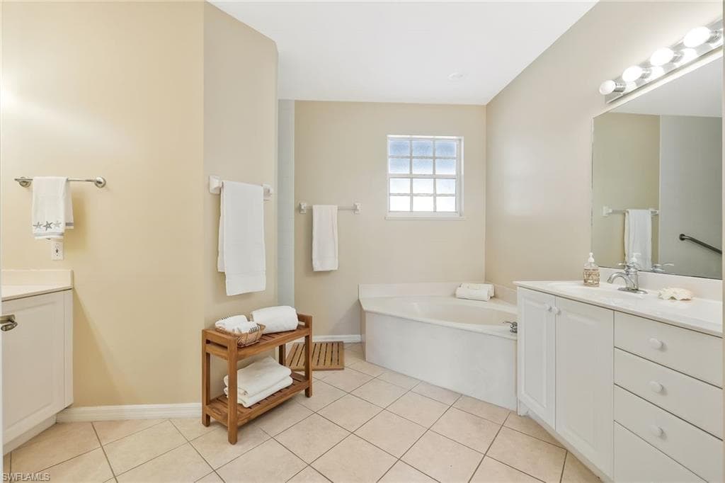 2180 Hawksridge DR 2002-13