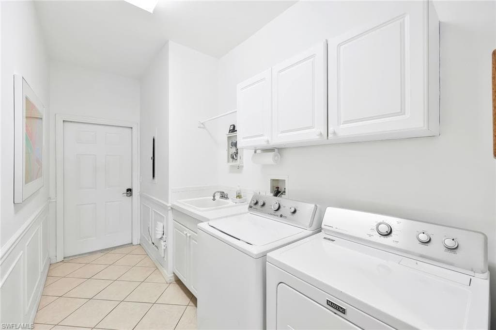 2180 Hawksridge DR 2002-18