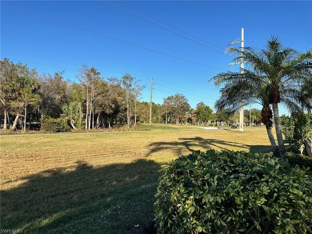 1623 Diamond Lake CIR, NAPLES FL 34114-8