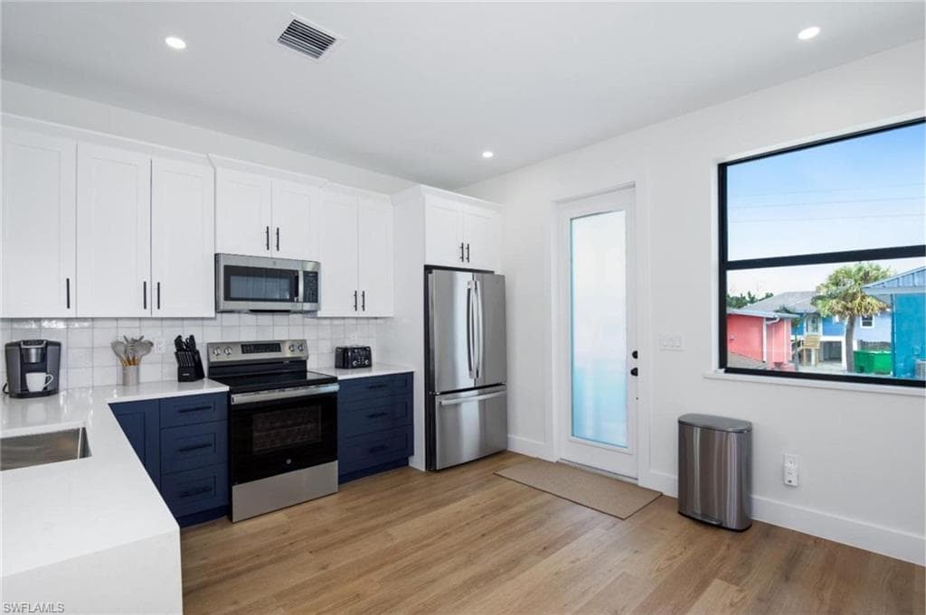 170 Washington AVE, FORT MYERS BEACH FL 33931-16