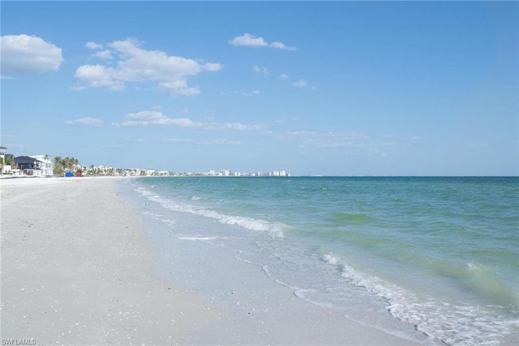 170 Washington AVE, FORT MYERS BEACH FL 33931-2