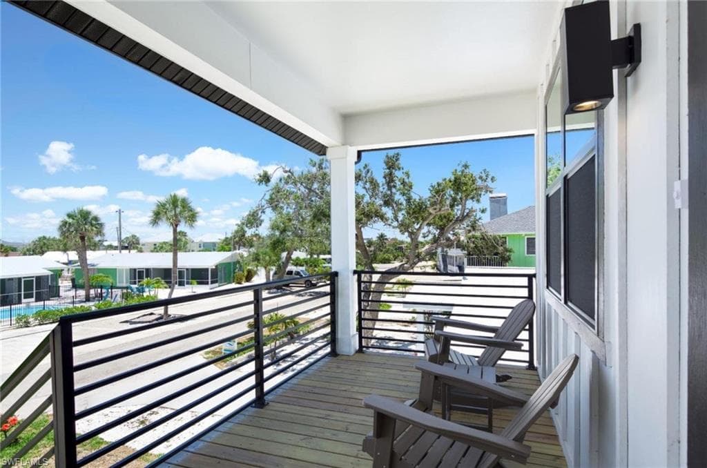 170 Washington AVE, FORT MYERS BEACH FL 33931-4