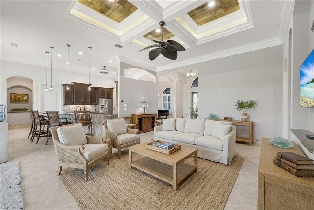 11711 Royal Tee CIR-9