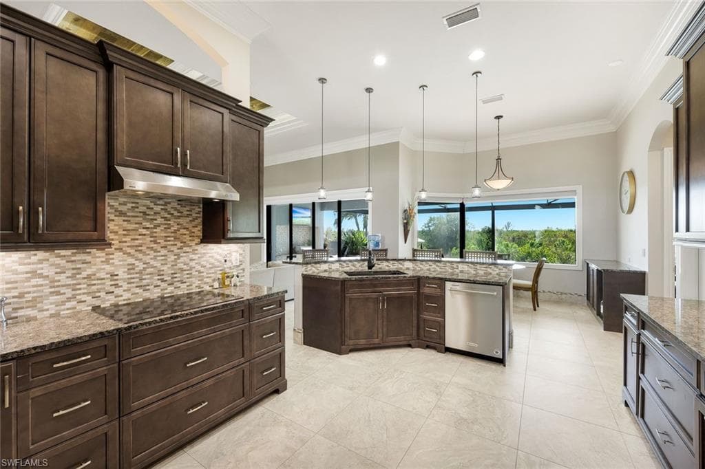 11711 Royal Tee CIR-13
