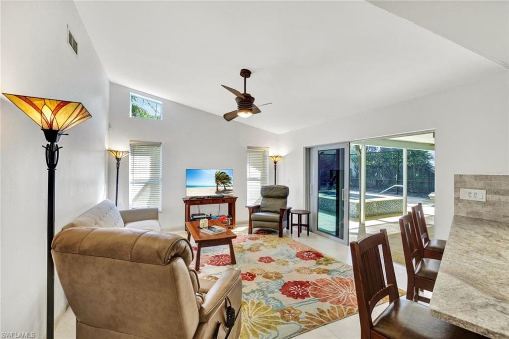 10341 Regent CIR, NAPLES FL 34109-5