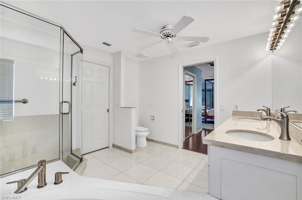 10341 Regent CIR, NAPLES FL 34109-12