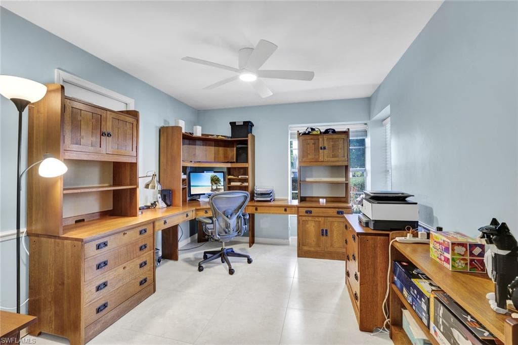 10341 Regent CIR, NAPLES FL 34109-16