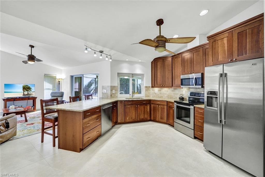 10341 Regent CIR, NAPLES FL 34109-8