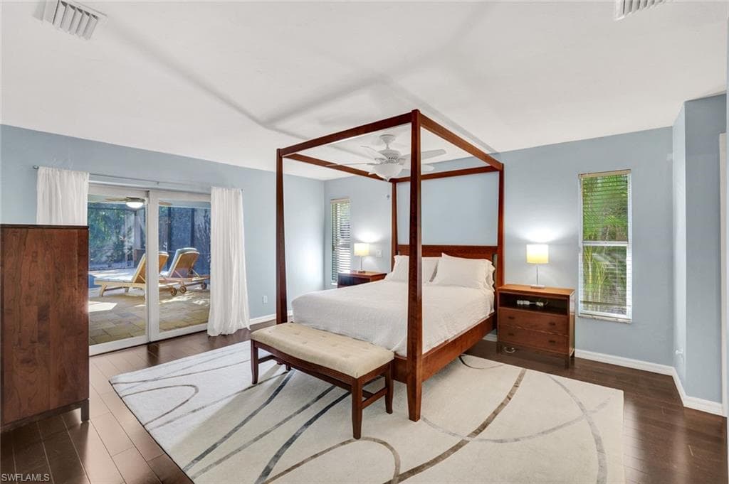 10341 Regent CIR, NAPLES FL 34109-9