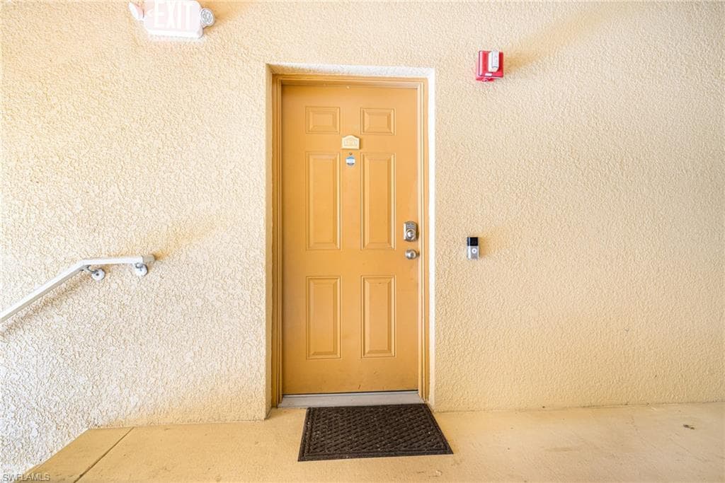 9055 Colby DR # 2213, FORT MYERS FL 33919-2