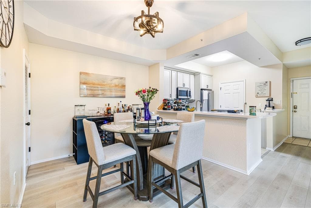 9055 Colby DR # 2213, FORT MYERS FL 33919-8