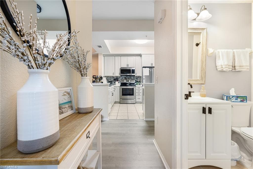 9055 Colby DR # 2213, FORT MYERS FL 33919-3