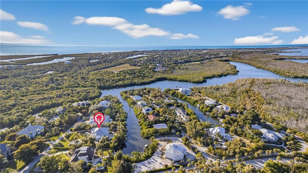 5243 Indian CT, SANIBEL FL 33957-41