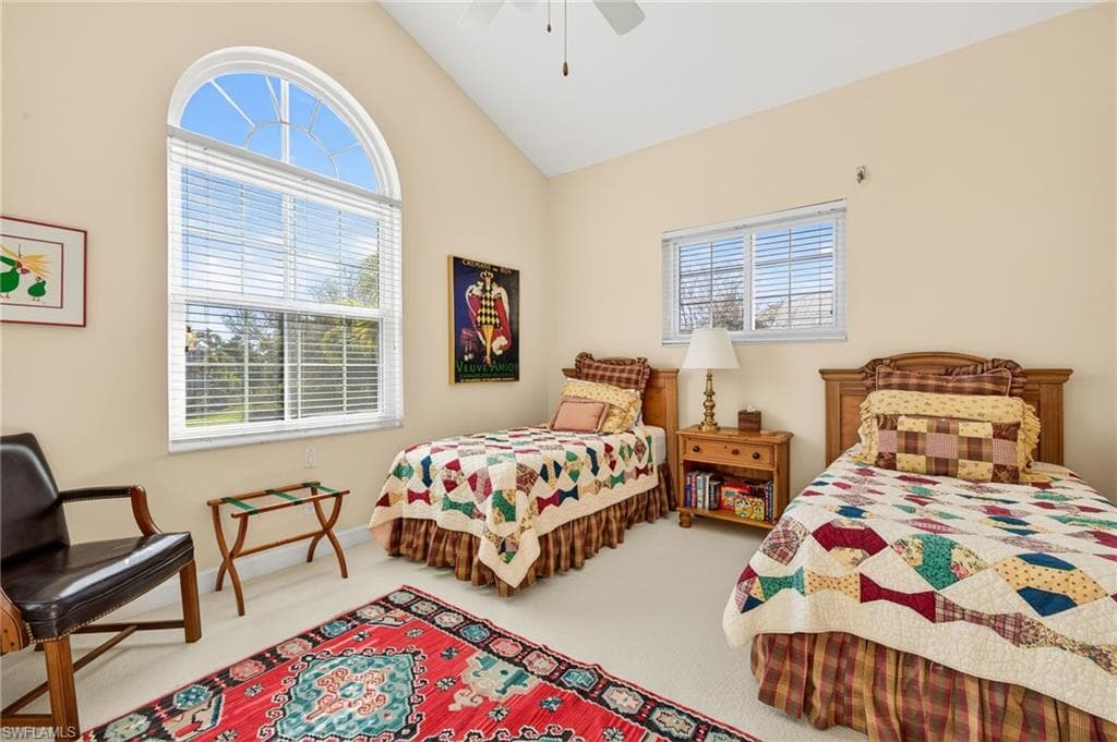 5243 Indian CT, SANIBEL FL 33957-19
