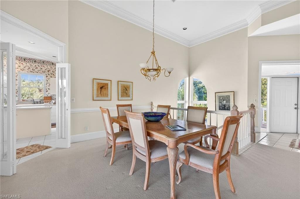 5243 Indian CT, SANIBEL FL 33957-8