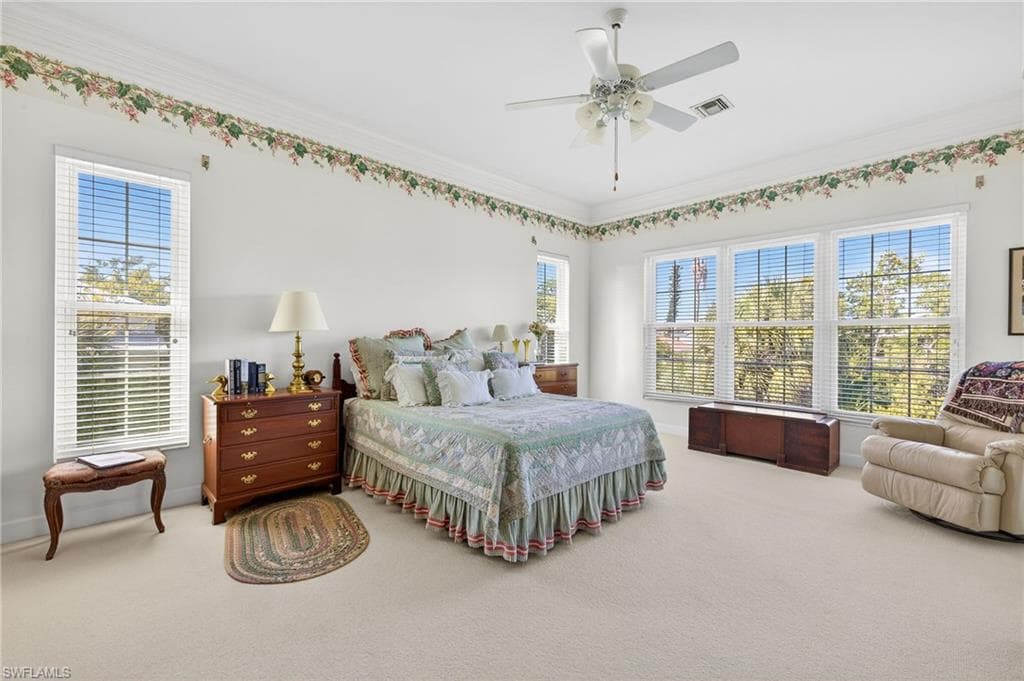5243 Indian CT, SANIBEL FL 33957-13