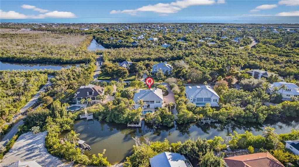 5243 Indian CT, SANIBEL FL 33957-43