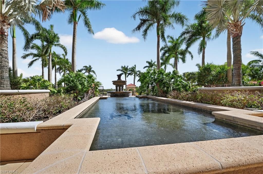 1060 Borghese LN # 1005, NAPLES FL 34114-5