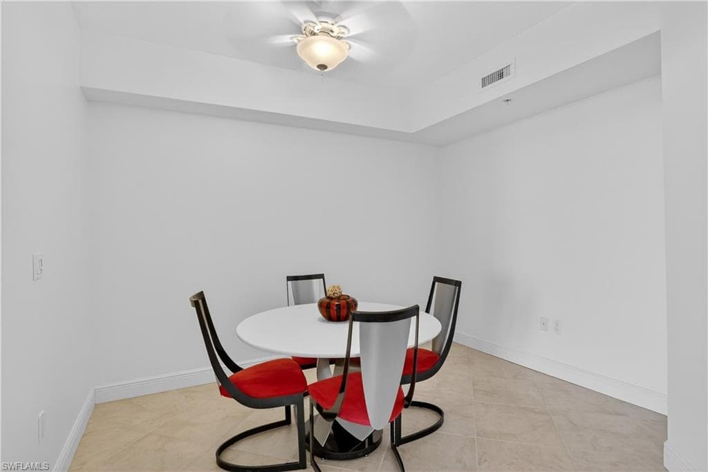 1060 Borghese LN # 1005, NAPLES FL 34114-11