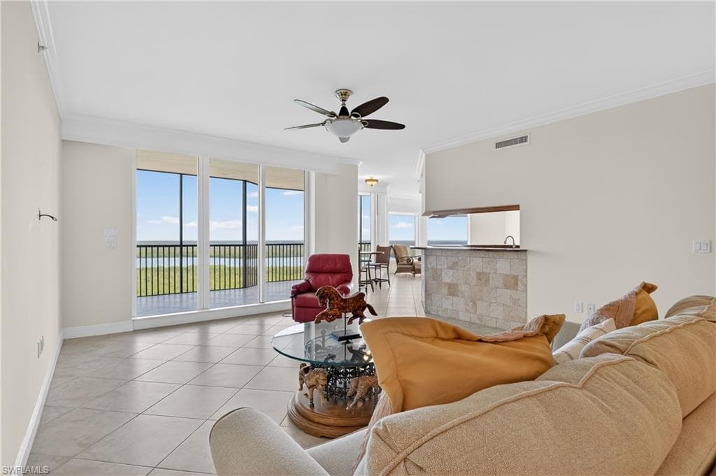 1060 Borghese LN # 1005, NAPLES FL 34114-6