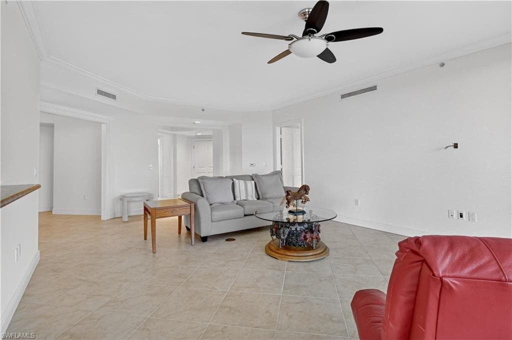 1060 Borghese LN # 1005, NAPLES FL 34114-9