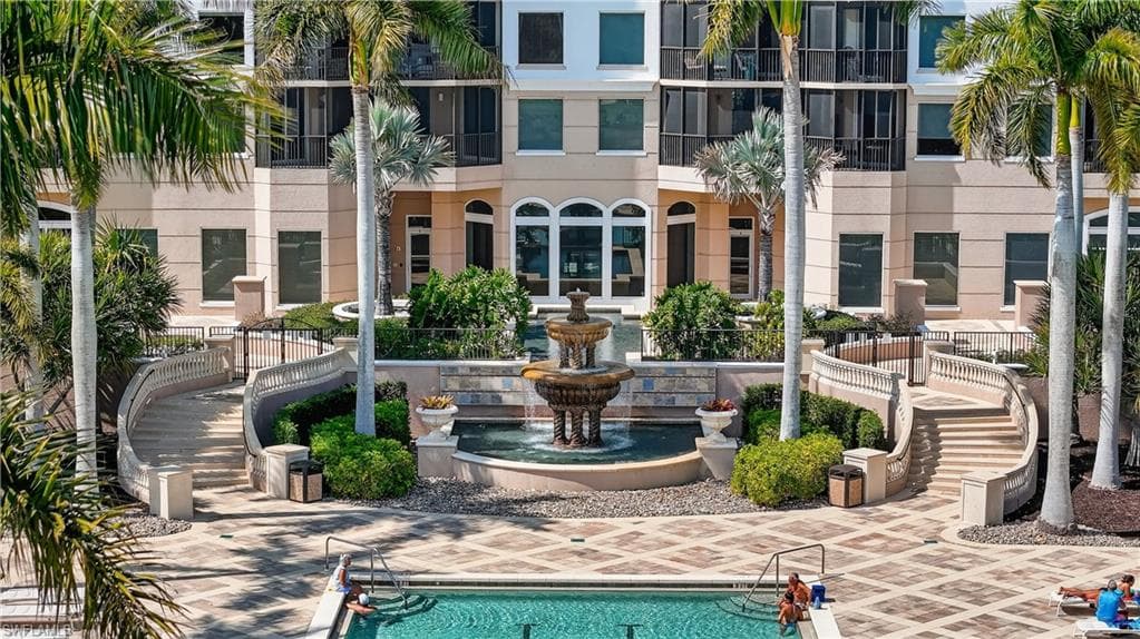 1060 Borghese LN # 1005, NAPLES FL 34114-3