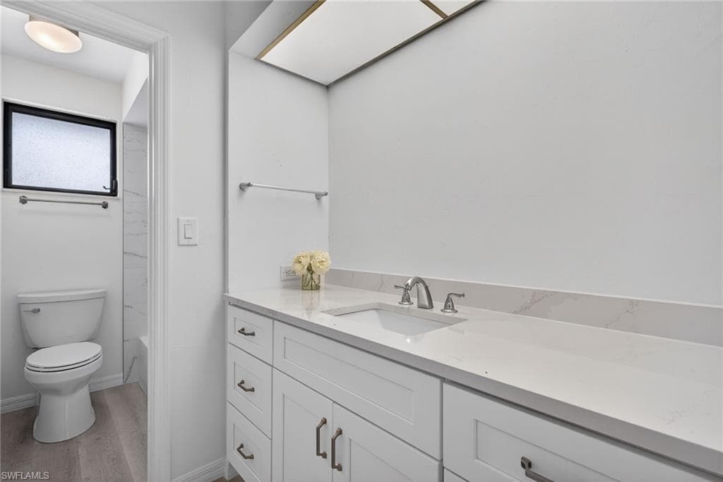 1312 Par View DR, SANIBEL FL 33957-22