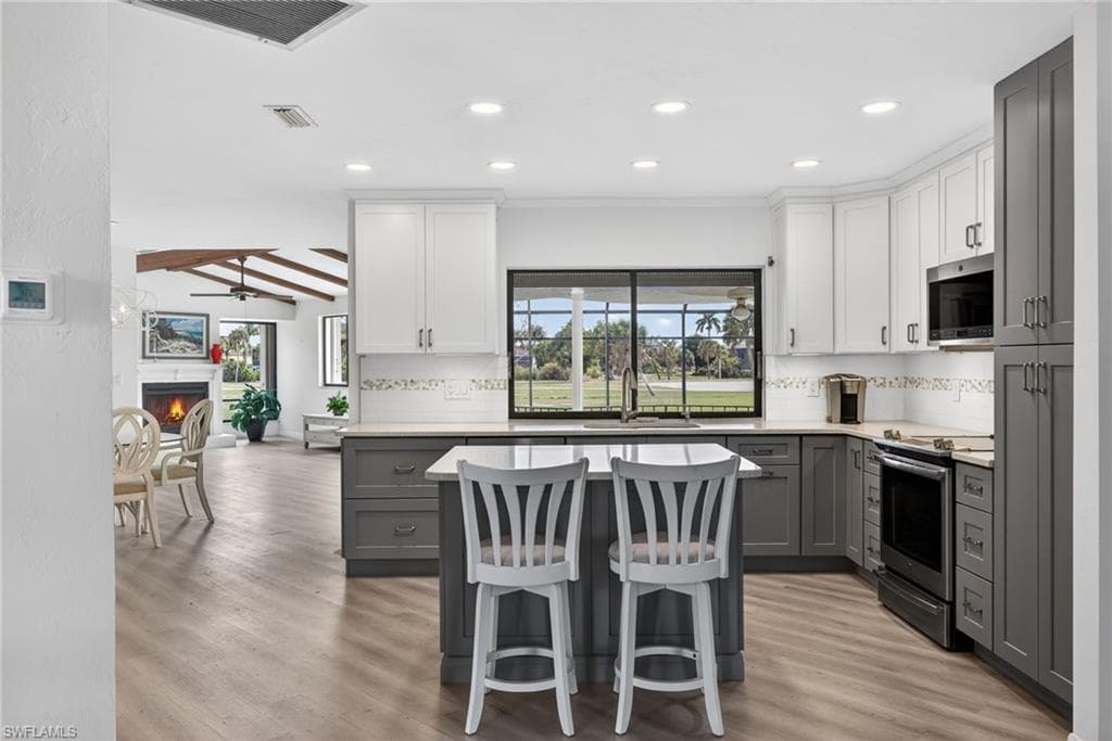 1312 Par View DR, SANIBEL FL 33957-4