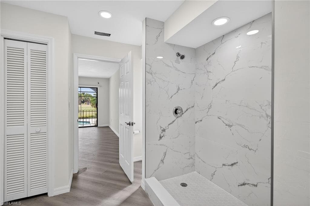 1312 Par View DR, SANIBEL FL 33957-19