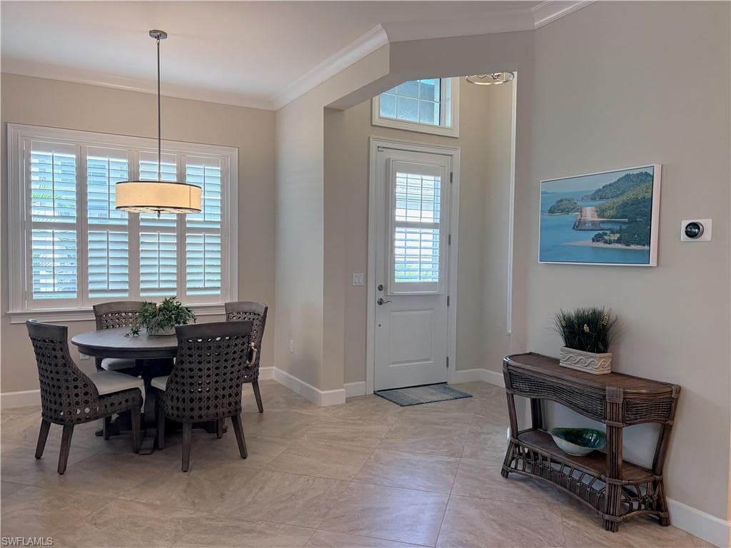 6931 Cay CT-4