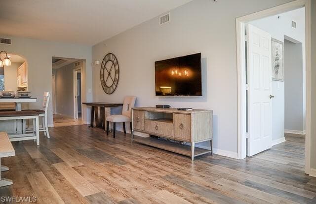 7401 Bella Lago DR # 533, FORT MYERS BEACH FL 33931-7