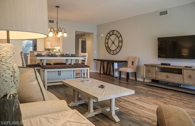 7401 Bella Lago DR # 533, FORT MYERS BEACH FL 33931-6