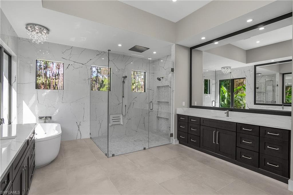 5000 Palmetto Woods DR, NAPLES FL 34119-25