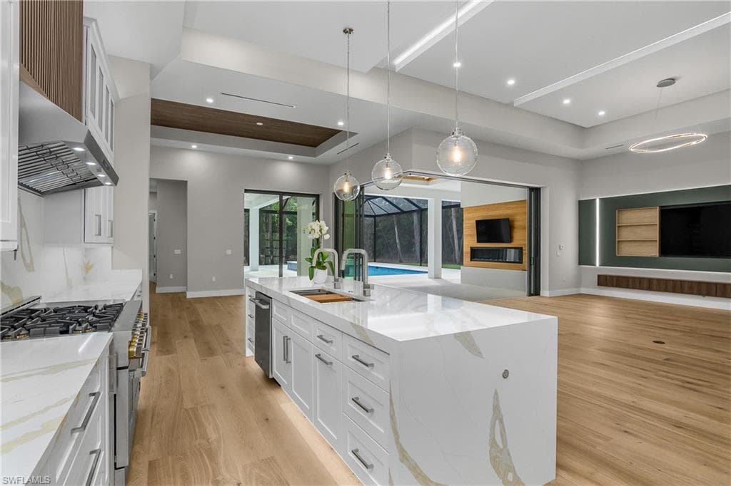 5000 Palmetto Woods DR, NAPLES FL 34119-17