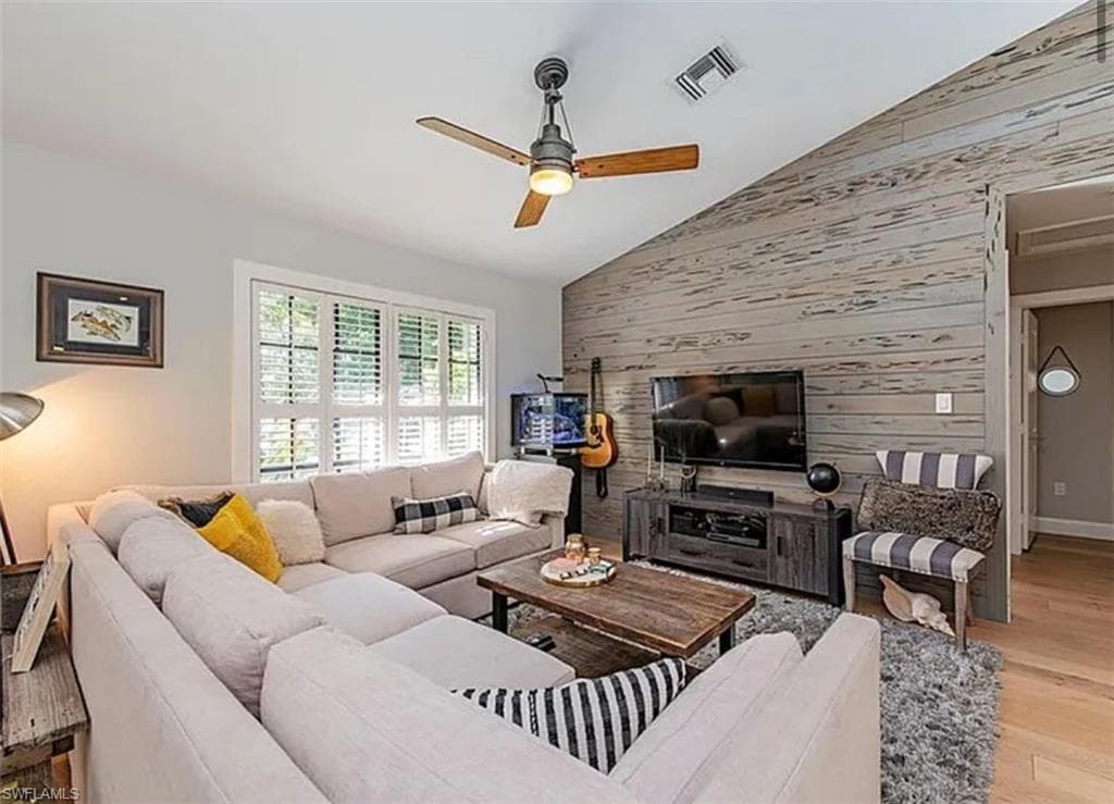3661 7th AVE SW, NAPLES FL 34117-5