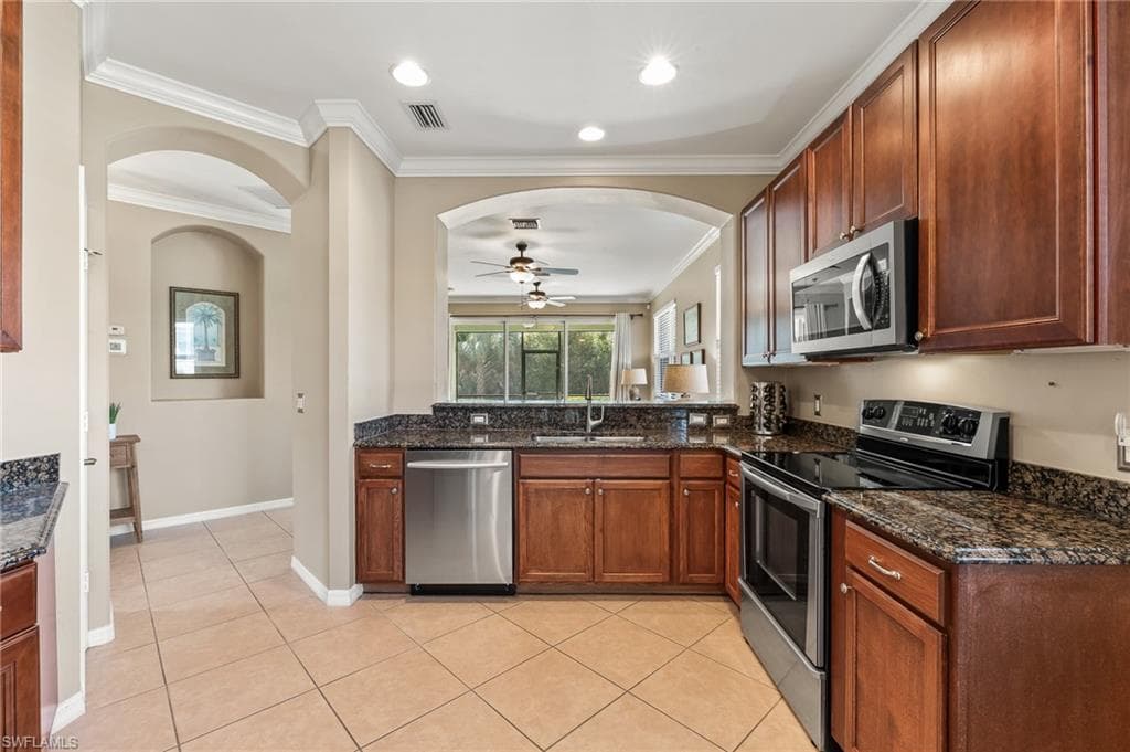 10614 Camarelle CIR N-6