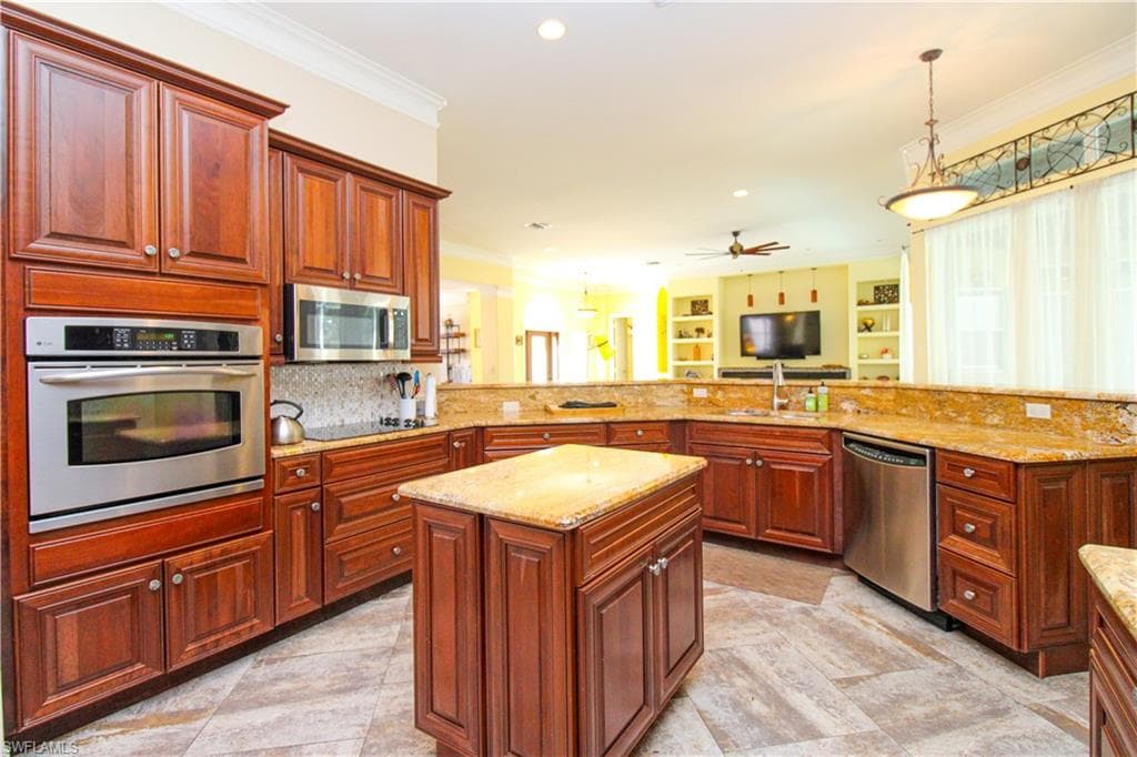 627 Soliel DR-13