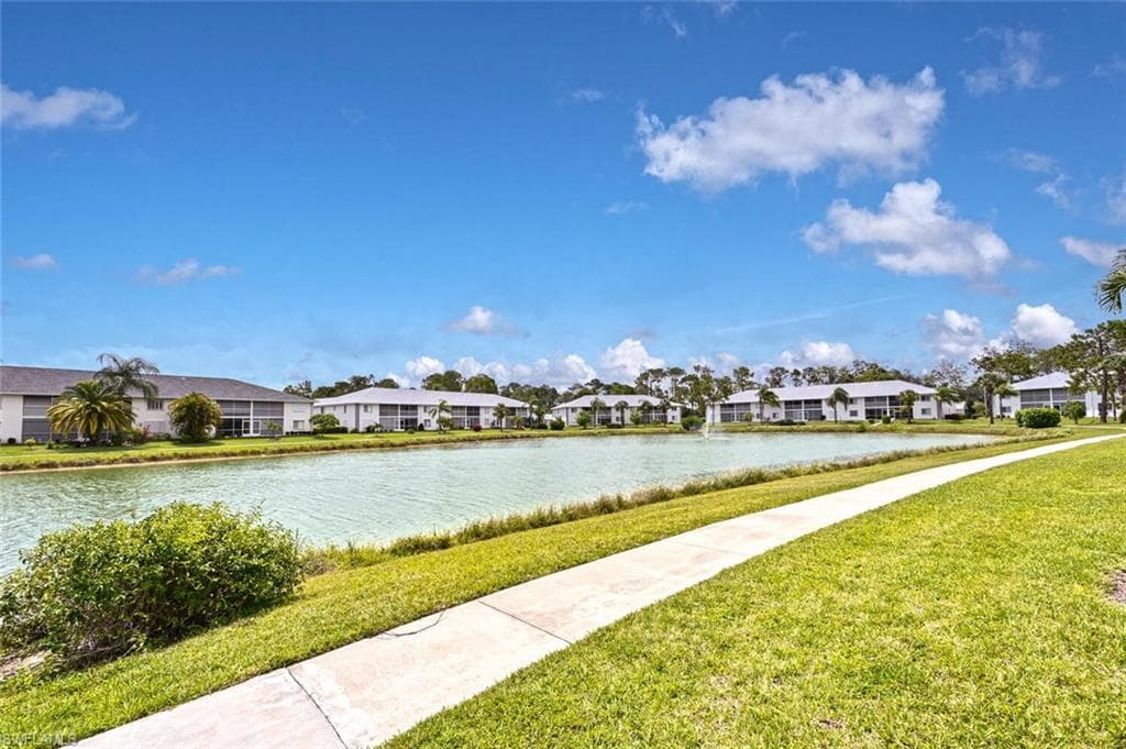 515 Gabriel CIR # 1910, NAPLES FL 34104-21