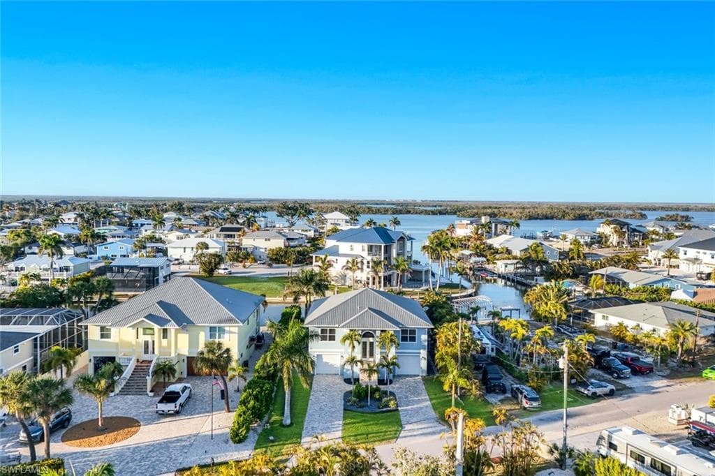 231 Sterling AVE, FORT MYERS BEACH FL 33931-1