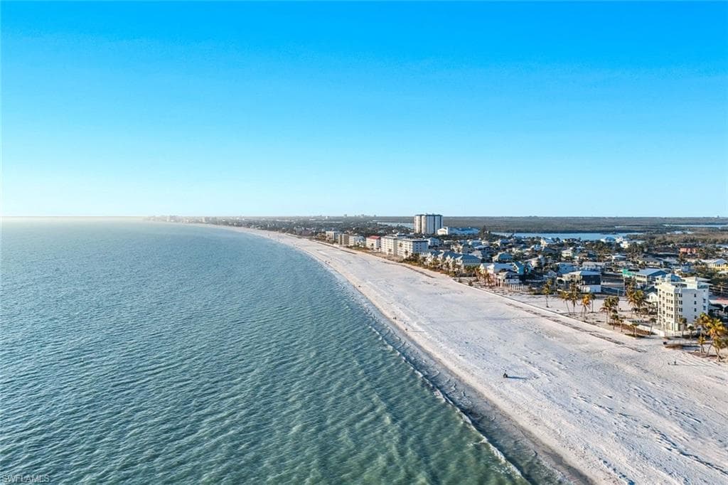 231 Sterling AVE, FORT MYERS BEACH FL 33931-44