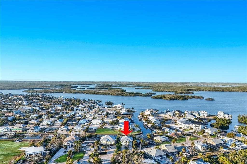 231 Sterling AVE, FORT MYERS BEACH FL 33931-47