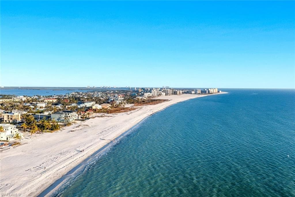 231 Sterling AVE, FORT MYERS BEACH FL 33931-43